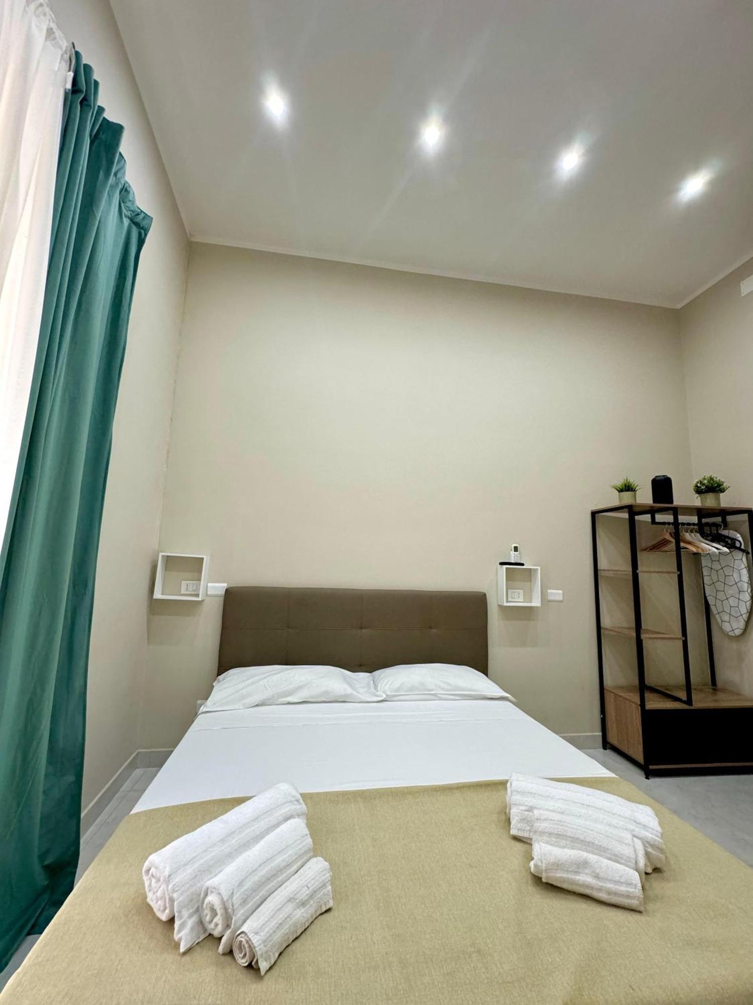 那不勒斯Royal Dream住宿加早餐旅馆 外观 照片