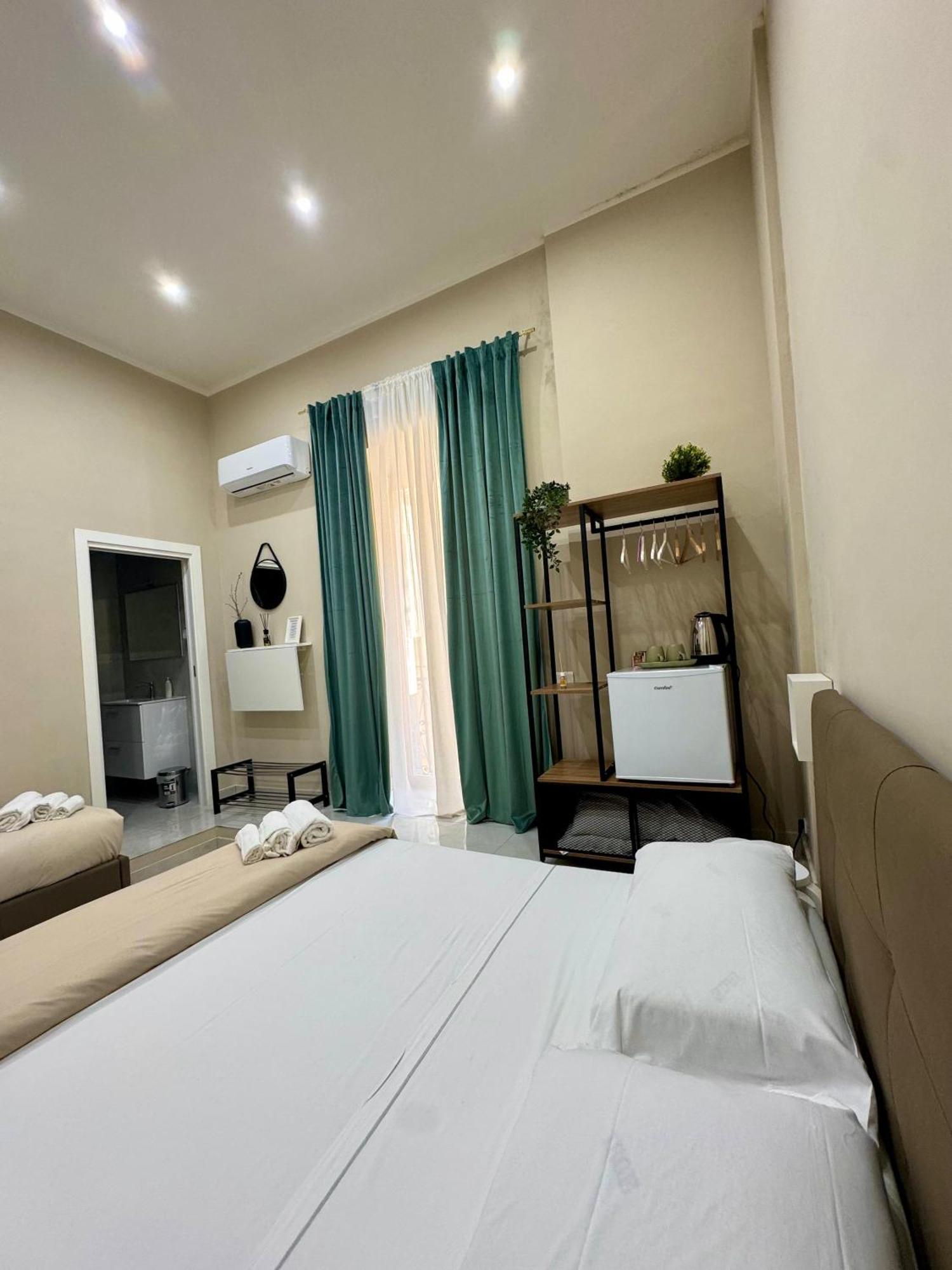 那不勒斯Royal Dream住宿加早餐旅馆 外观 照片